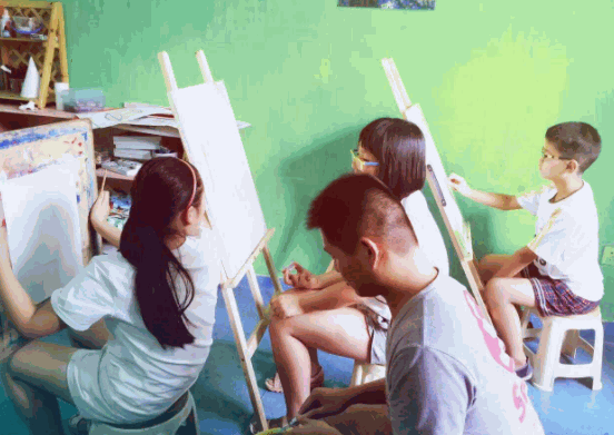 童萌绘画少儿美术